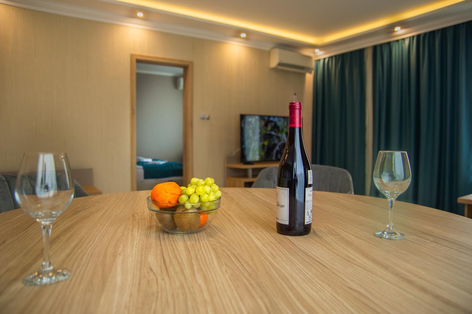 Vemara City Boutique Hotel-Free Parking Warna Exterior foto