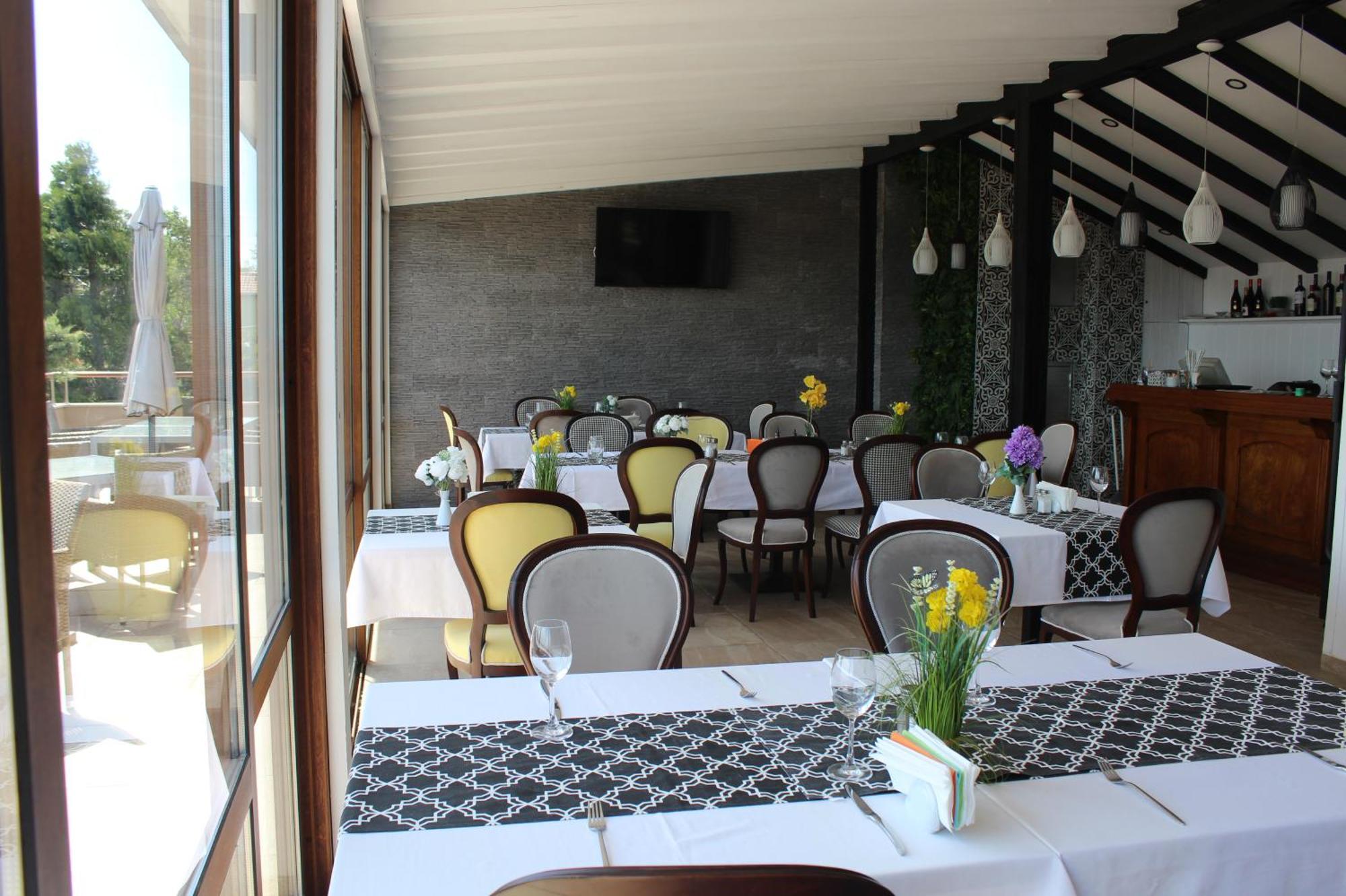 Vemara City Boutique Hotel-Free Parking Warna Exterior foto